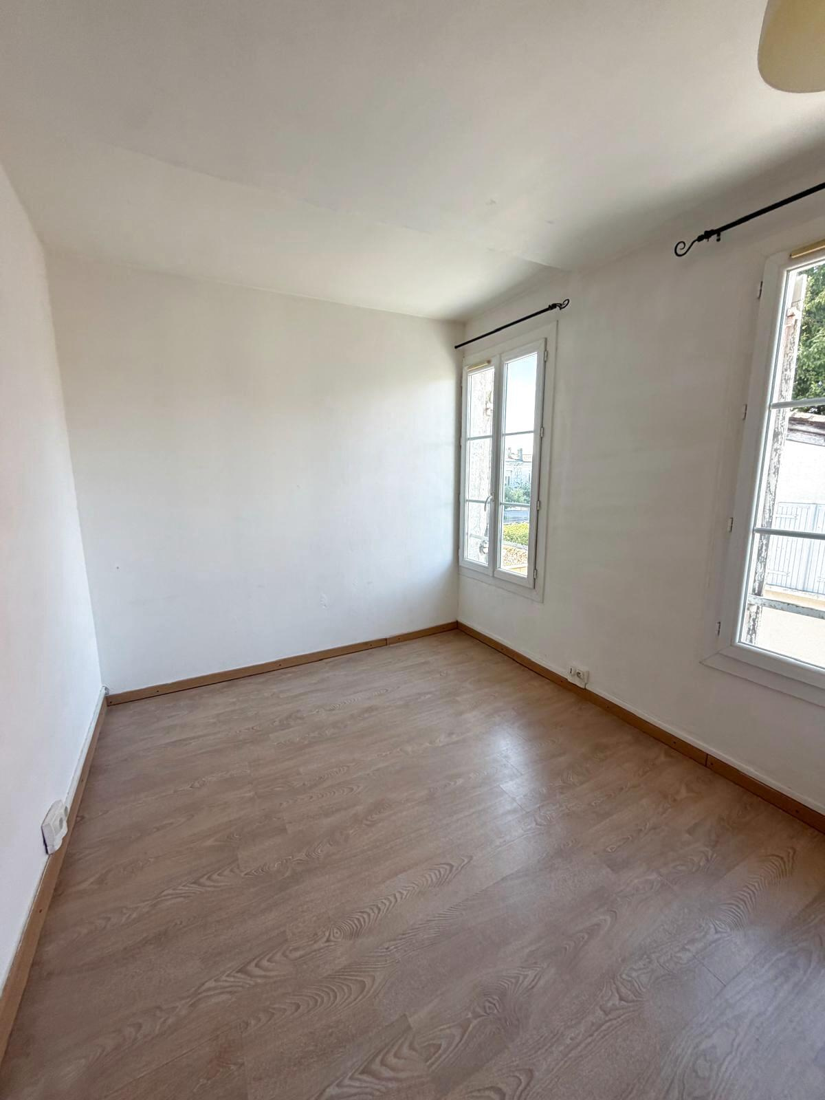 Studio Cubzac-les-Ponts 33240